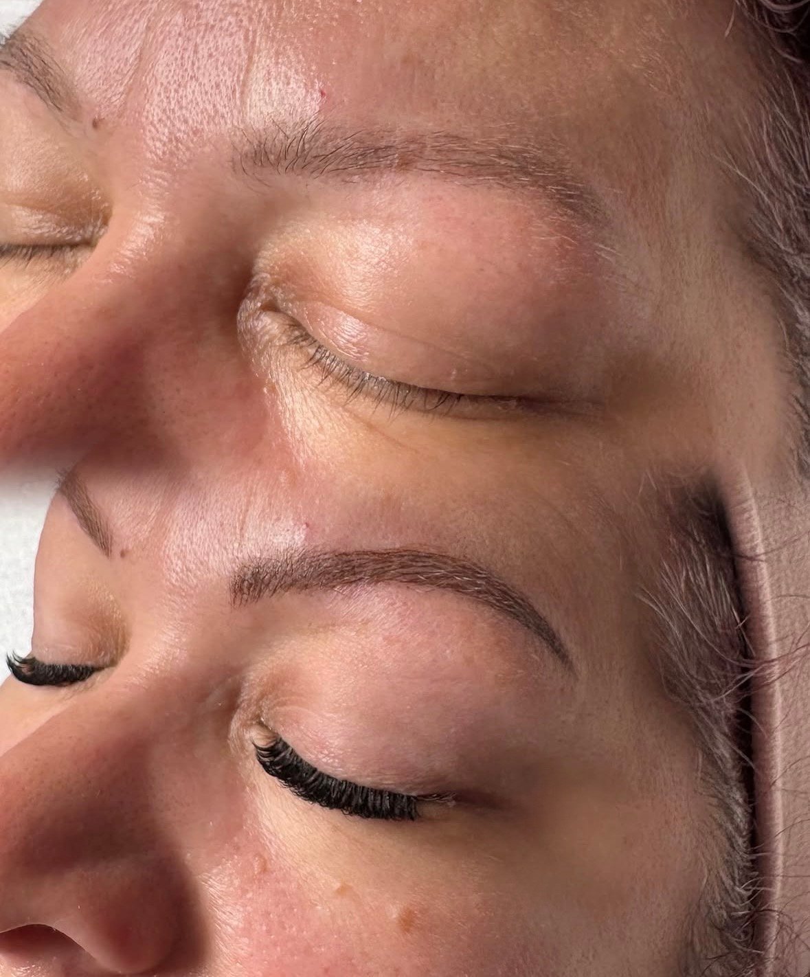 Micropigmentación cejas resultado
